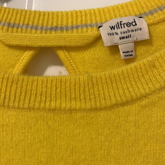 Aritzia 100%cadhmere - Picture 2 of 5